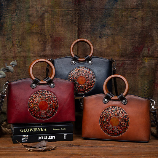 Vintage Designer Women’s Handbag – Genuine Leather Shoulder Bag with Elegant Wooden Handle