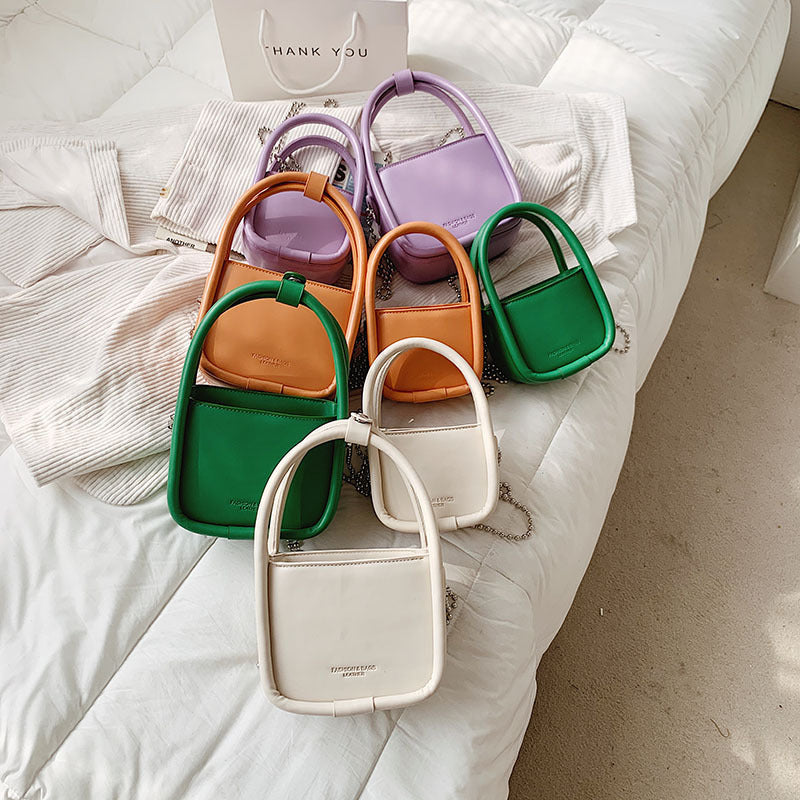 Fashion-Forward PU Leather Shoulder Bag: The Must-Have Accessory of the Season