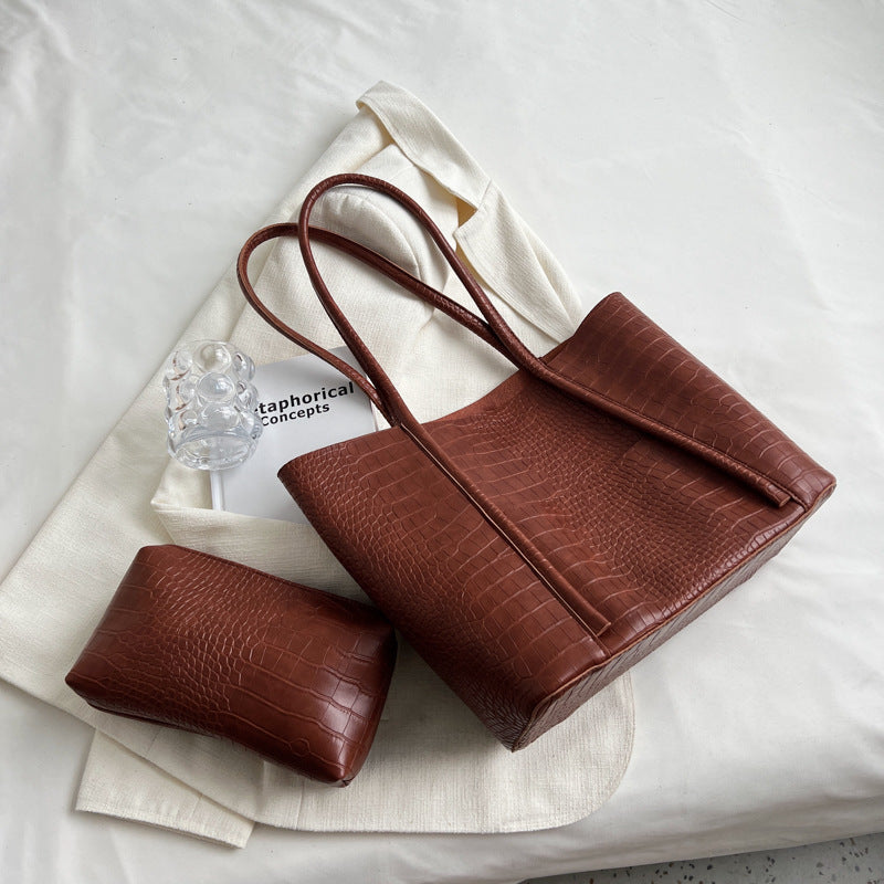 Chic & Spacious PU Leather Shoulder Bag: Perfect for Daily Style